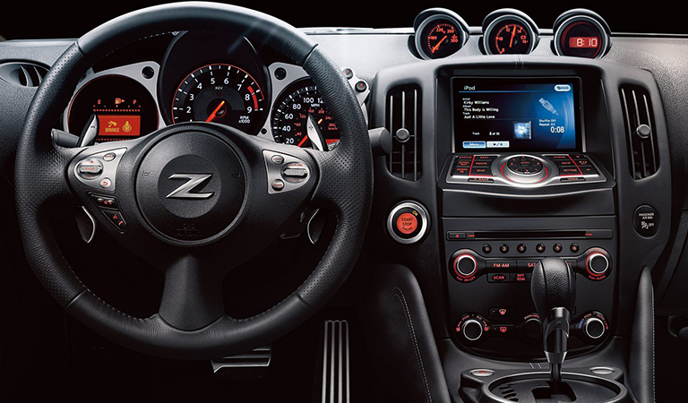 New 2019 Nissan 370Z Dashboard Panel in Coral Springs Florida