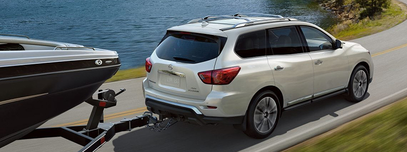 2019 Nissan Pathfinder Towing a Boat in Coral Springs Florida