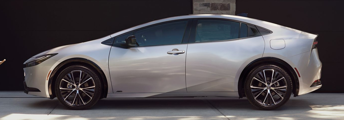 2024 Prius DeLuca Toyota